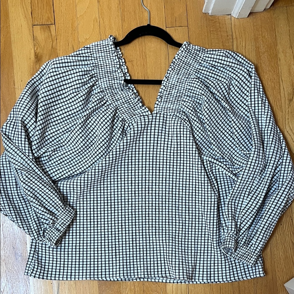 Black and White Checkered Women's Top